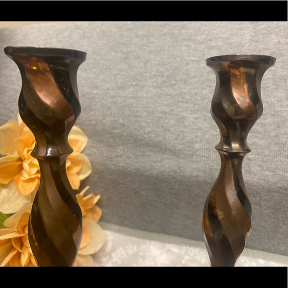 Vintage Brass Swirled Candle Holders. - Picture 2 of 5